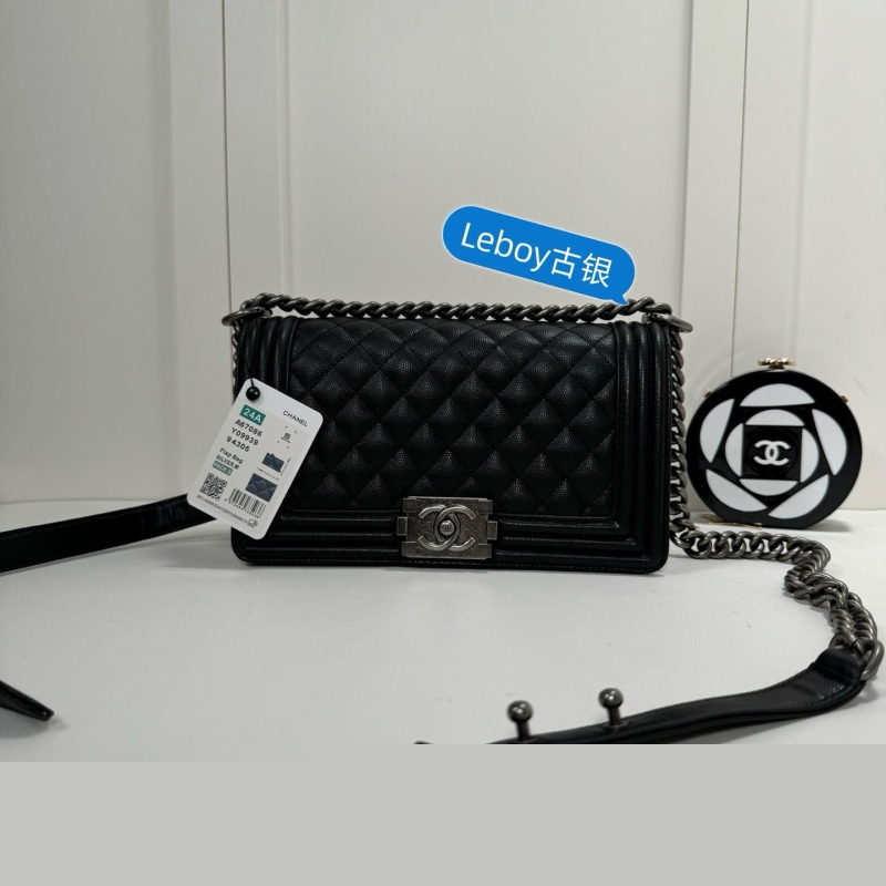 Ch*el woc bags